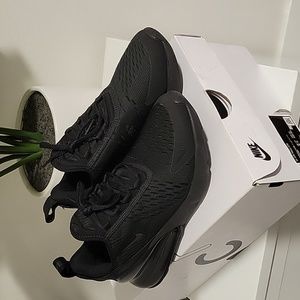 Women's Nike Air Max 270